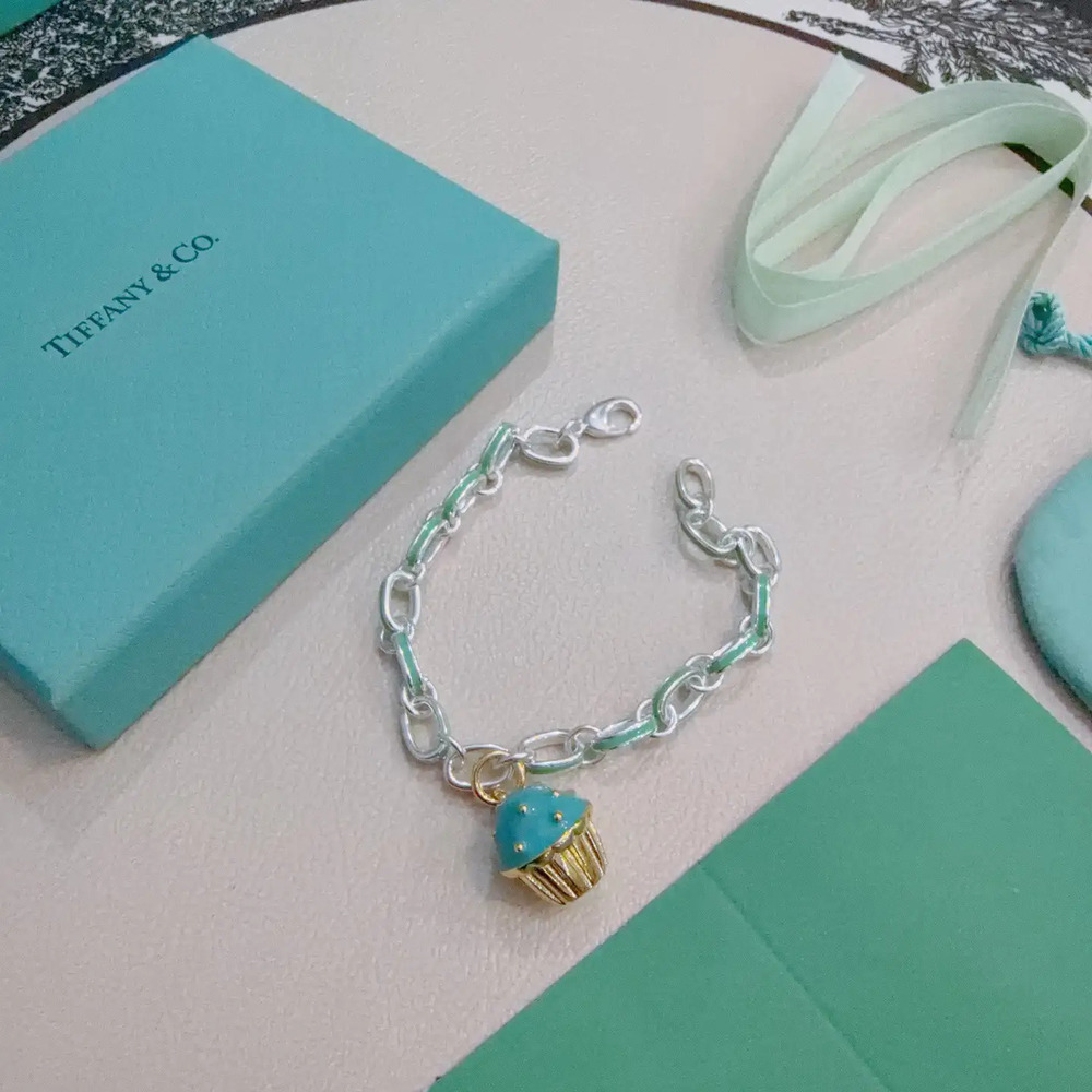 Tiffany & Co. Fine Fashion Bracelet